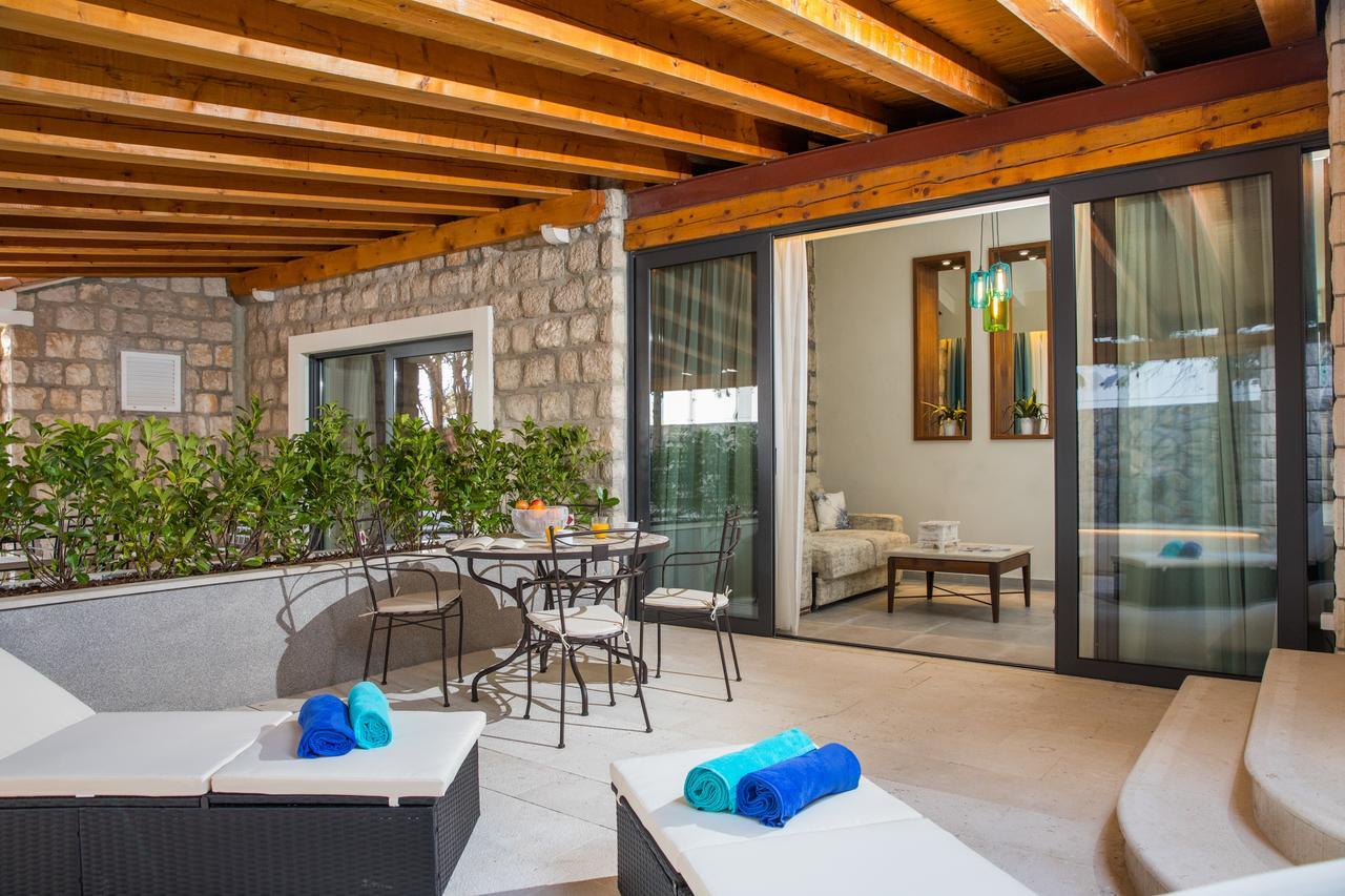 Villa Diamond Mlini Exterior photo